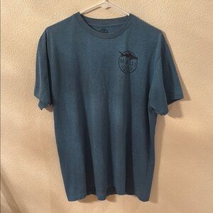 Men's Maui and Sons T-Shirt, Size L, Used